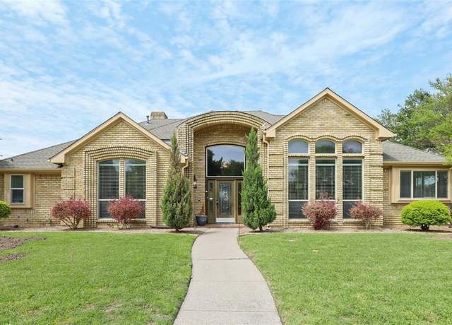 Property at 2305 Dunwick Dr, Plano, TX 75023, 4 beds, 3 baths