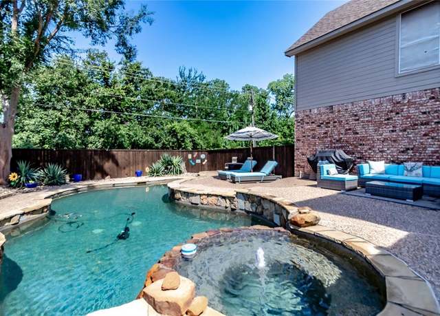 Property at 1922 Hidden Trail Dr, Lewisville, TX 75067, 4 beds, 2.5 baths