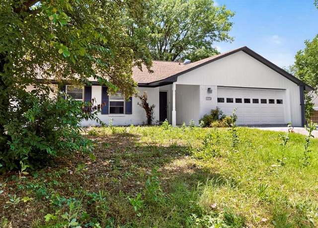 Property at 2534 Quail Ridge Dr, Denton, TX 76209, 3 beds, 2 baths