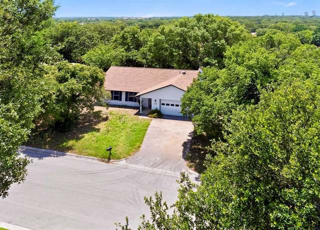 Property at 2534 Quail Ridge Dr, Denton, TX 76209, 3 beds, 2 baths