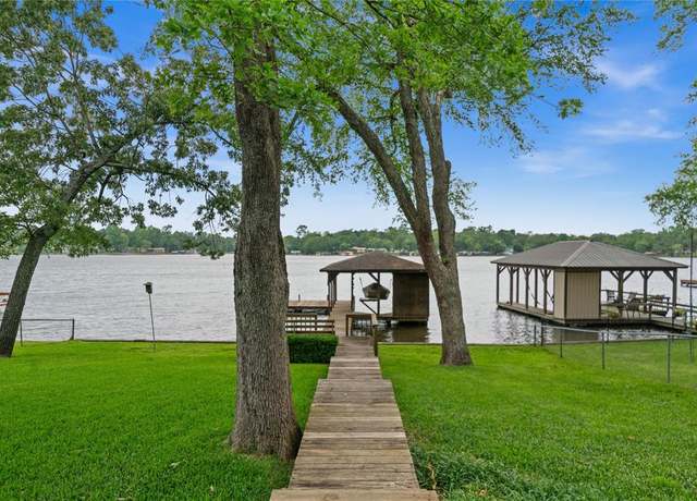 Property at 227 Callender Lake Dr, Murchison, TX 75778, 3 beds, 1 bath