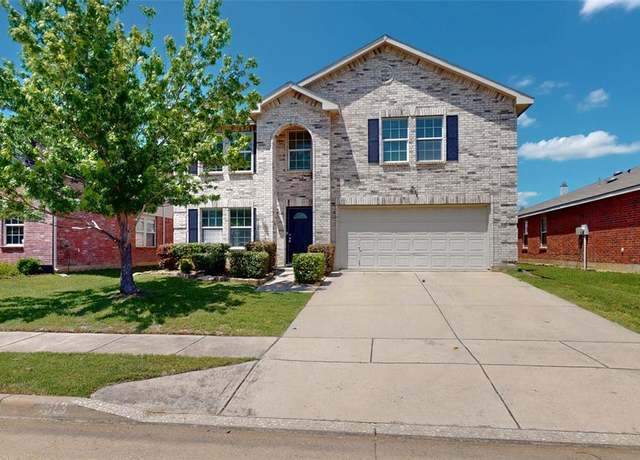 Property at 1913 Elk Lake Trl, Fort Worth, TX 76247, 5 beds, 3.5 baths