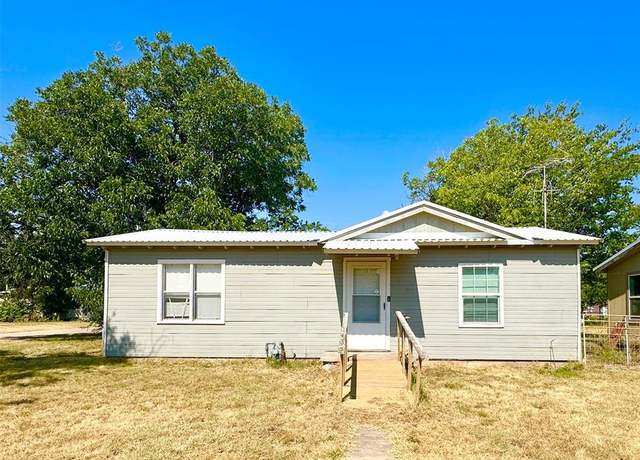 Property at 612 Cherry, Merkel, TX 79536, 2 beds, 1 bath