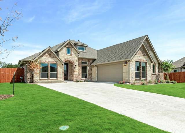 Property at 3409 Bobcat Trl, Crandall, TX 75114, 4 beds, 3 baths