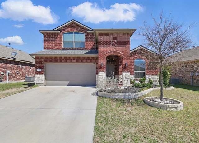 Property at 9100 Pearfield Rd, Fort Worth, TX 76179, 4 beds, 3 baths
