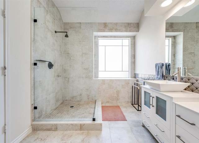 Property at 2106 Post Oak Ct, Corinth, TX 76210, 4 beds, 2.5 baths