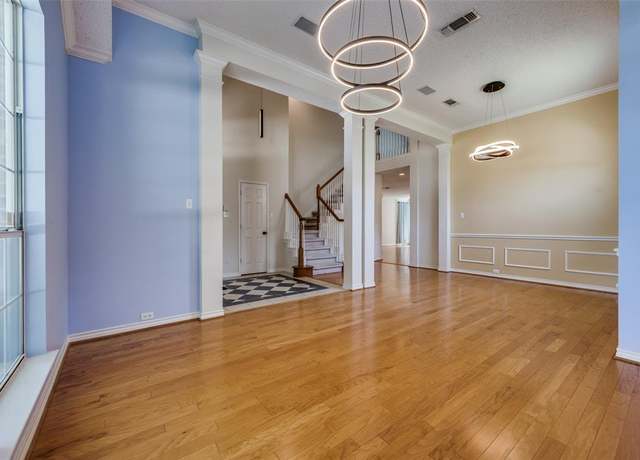 Property at 2106 Post Oak Ct, Corinth, TX 76210, 4 beds, 2.5 baths