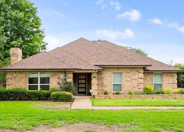 Property at 902 Mission Dr, Southlake, TX 76092, 4 beds, 3 baths
