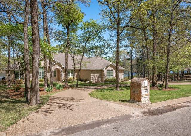 Property at 454 County Road 2307, Mineola, TX 75773, 3 beds, 2.5 baths