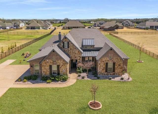 Property at 1040 Sugar Bars Dr, Lucas, TX 75002, 4 beds, 3.5 baths