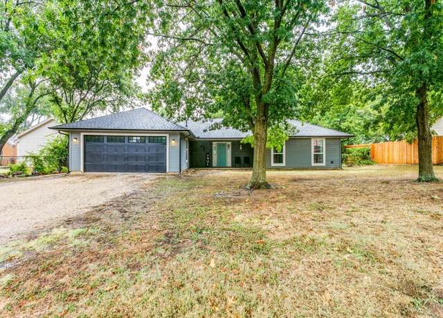 Property at 128 Taylor St, Keller, TX 76248, 3 beds, 2 baths