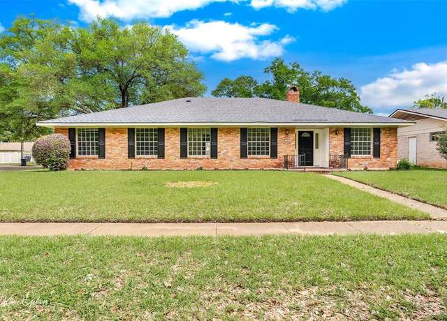 Property at 502 Americana Dr, Shreveport, LA 71105, 3 beds, 2 baths