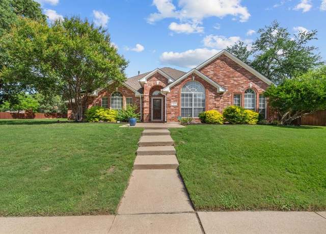 Property at 1613 Forest Bend Ln, Keller, TX 76248, 4 beds, 3 baths