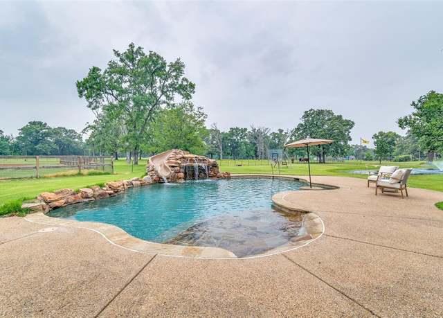 Property at 568 VZ County Road 1208, Canton, TX 75103, 4 beds, 3 baths