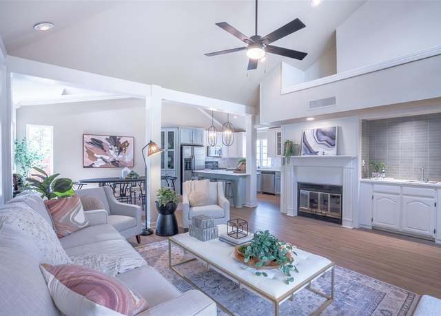 Property at 1415 Pecos St, Dallas, TX 75204, 2 beds, 2 baths
