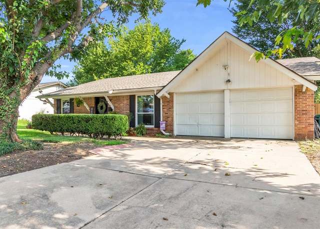 Property at 4725 Highgrove Dr, Fort Worth, TX 76132, 3 beds, 2 baths