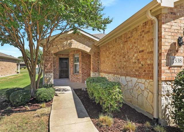 Property at 7538 Kite Ln, Frisco, TX 75036, 2 beds, 2 baths