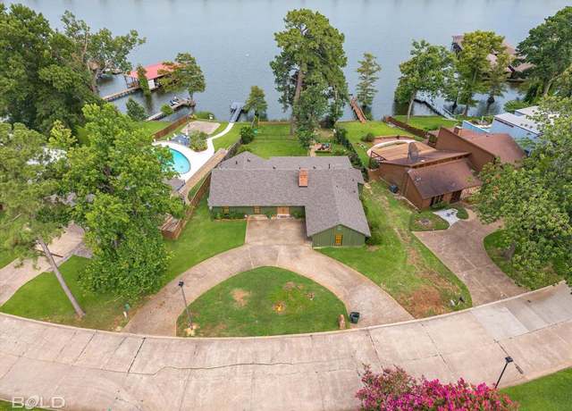 Property at 1821 Willow Point Dr, Shreveport, LA 71119, 3 beds, 2.5 baths