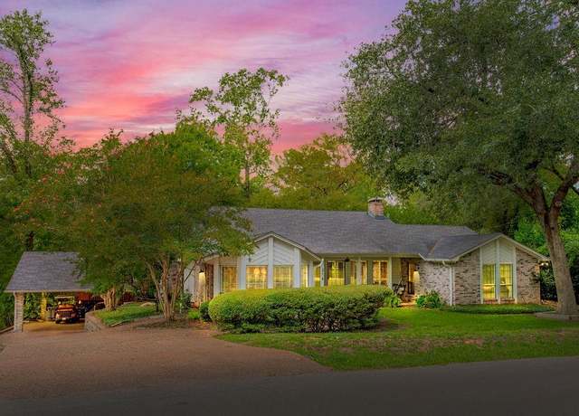 Property at 214 E Hideaway Ln, Hideaway, TX 75771, 3 beds, 2 baths