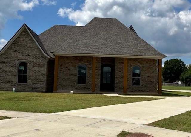Property at 319 Newport Ln, Benton, LA 71006, 4 beds, 3 baths