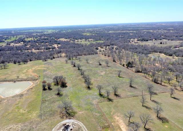 Property at 1802 Hlavek Rd, Decatur, TX 76234