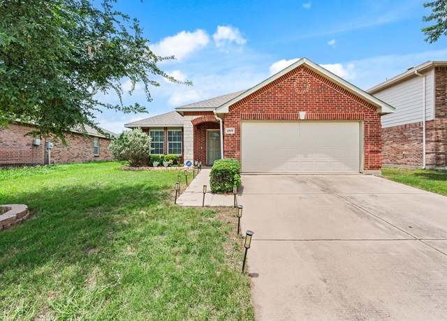 Property at 4505 Martingale View Ln, Fort Worth, TX 76244, 3 beds, 2 baths