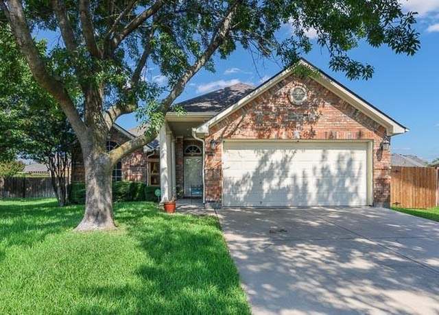 Property at 4507 Ridgeway Dr, Mansfield, TX 76063, 3 beds, 2 baths