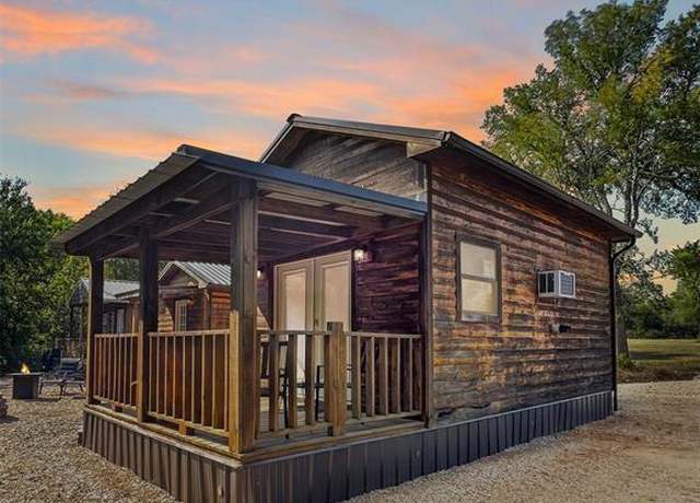 Property at 988 Ridge Point Rd, Fort Towson, OK 74735, 1 bed, 1 bath