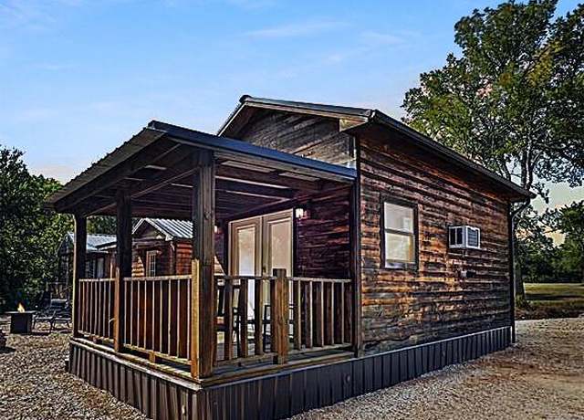 Property at 988 Ridge Point Rd, Fort Towson, OK 74735, 1 bed, 1 bath