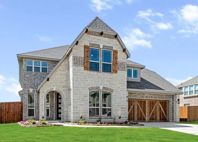 Property at 1220 Sylvia St, Desoto, TX 75115, 4 beds, 3.5 baths