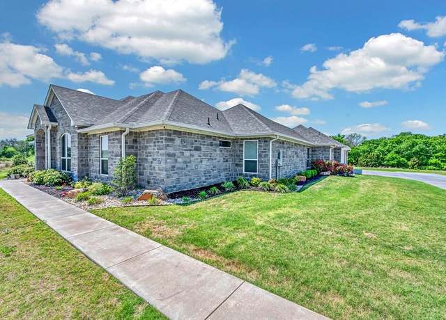 Property at 1680 Highland Dr, Whitney, TX 76692, 4 beds, 3.5 baths