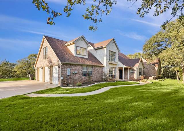 Property at 145 County Road 2254, Valley View, TX 76272, 5 beds, 3.5 baths