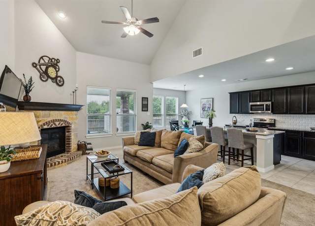 Property at 1722 Lone Lynx Way, Wylie, TX 75098, 5 beds, 3 baths