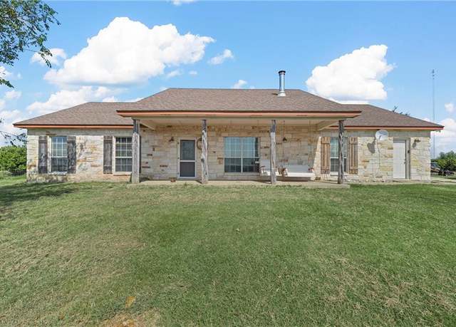 Property at 4024 Eddy-gatesville Pkwy, Moody, TX 76557, 4 beds, 2.5 baths