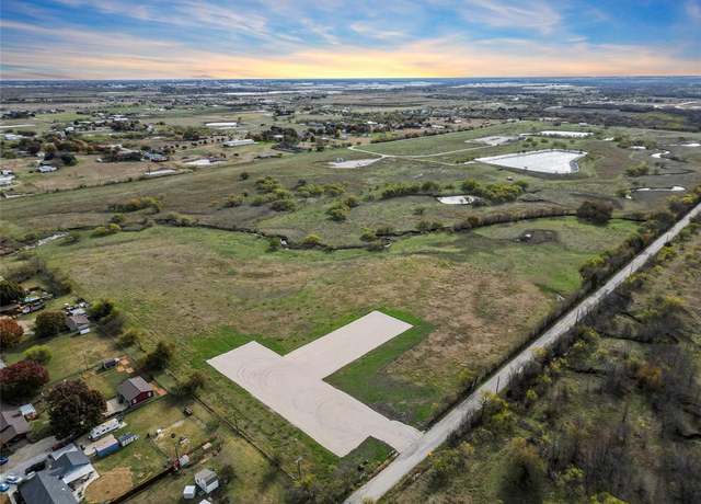 Property at 450 Radecke Rd, Krum, TX 76249