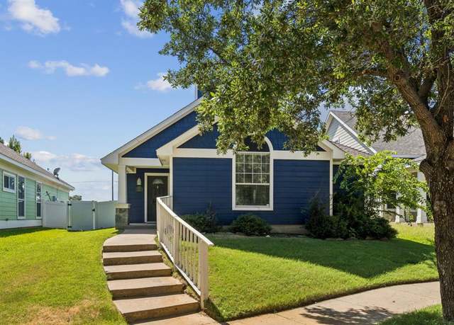Property at 1425 Devonshire Dr, Providence Village, TX 76227, 2 beds, 1 bath