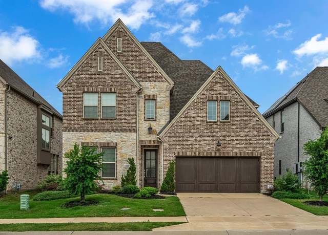 Property at 7819 Uxbridge Dr, Irving, TX 75063, 4 beds, 4 baths