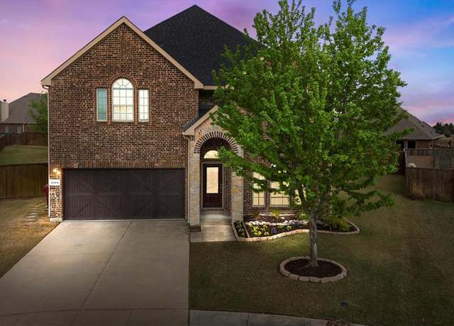 Property at 2412 Comal Ct, Royse City, TX 75189, 4 beds, 2.5 baths