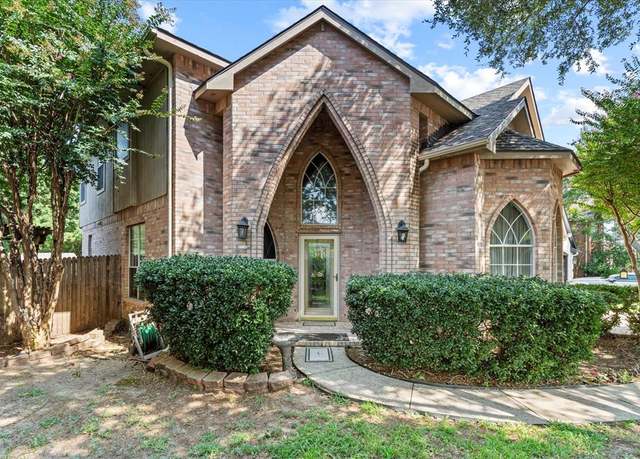 Property at 1110 Wildflower Ln, Mesquite, TX 75149, 3 beds, 2.5 baths