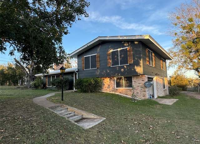 Property at 915 N Old Stephenville Rd, Hico, TX 76457, 4 beds, 2 baths