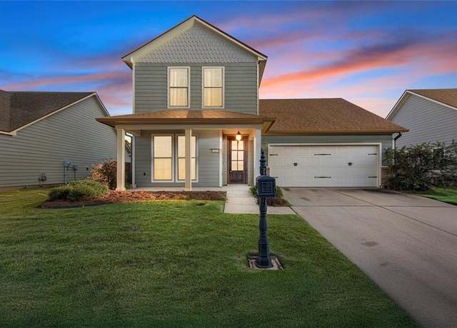 Property at 613 Perfect Pl, Bossier City, LA 71111, 3 beds, 2.5 baths