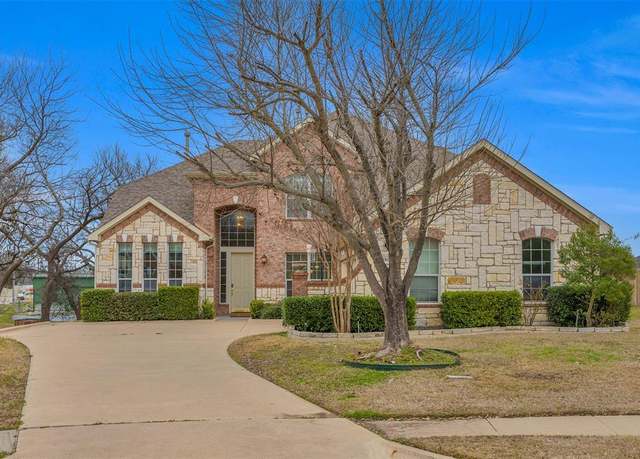 Property at 9909 Oakmont Ct, Rowlett, TX 75089, 4 beds, 3.5 baths