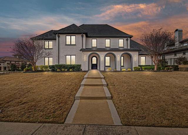 Property at 4700 Palencia Dr, Fort Worth, TX 76126, 5 beds, 5.5 baths