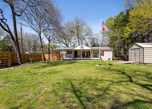 Property at 6170 Cheyenne Trl, Mabank, TX 75156, 3 beds, 2 baths