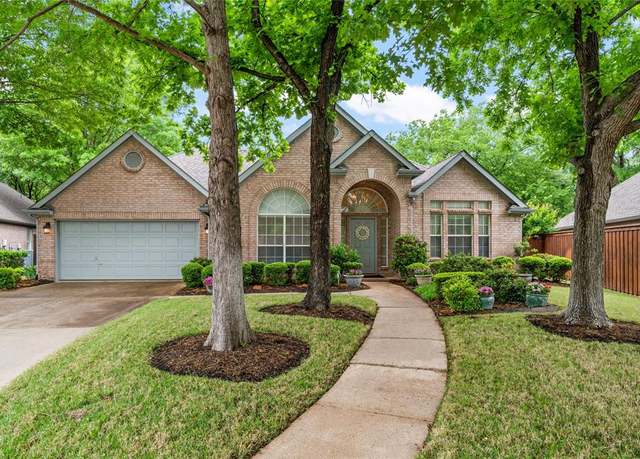Property at 4605 Skyline Dr, Flower Mound, TX 75028, 3 beds, 2 baths