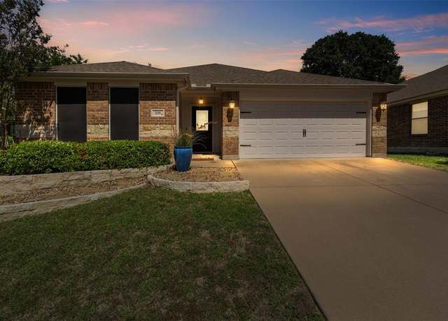 Property at 235 Carriage Dr, Willow Park, TX 76087, 3 beds, 2 baths