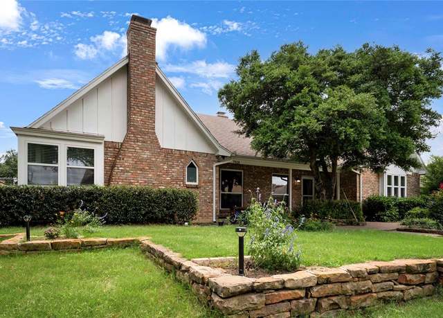 Property at 7824, 7828 Cardinal Ct, North Richland Hills, TX 76180, 5 beds, 4 baths