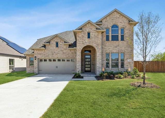 Property at 729 Carriage Hill Rd, Midlothian, TX 76065, 4 beds, 3.5 baths