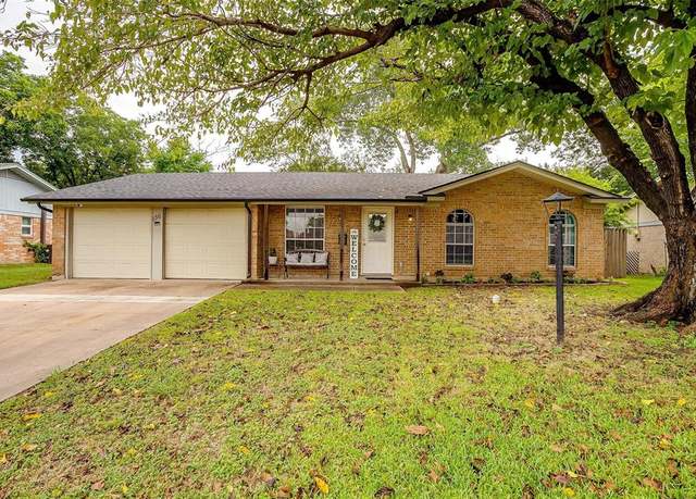 Property at 136 NW Suzanne Ter, Burleson, TX 76028, 3 beds, 2 baths