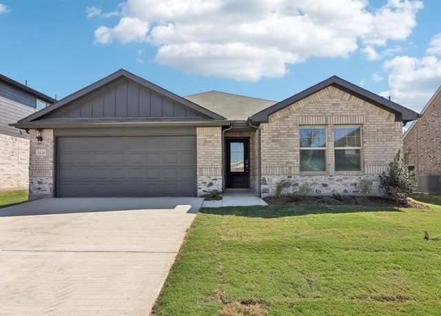 Property at 1126 Salado St, Crandall, TX 75114, 3 beds, 2 baths